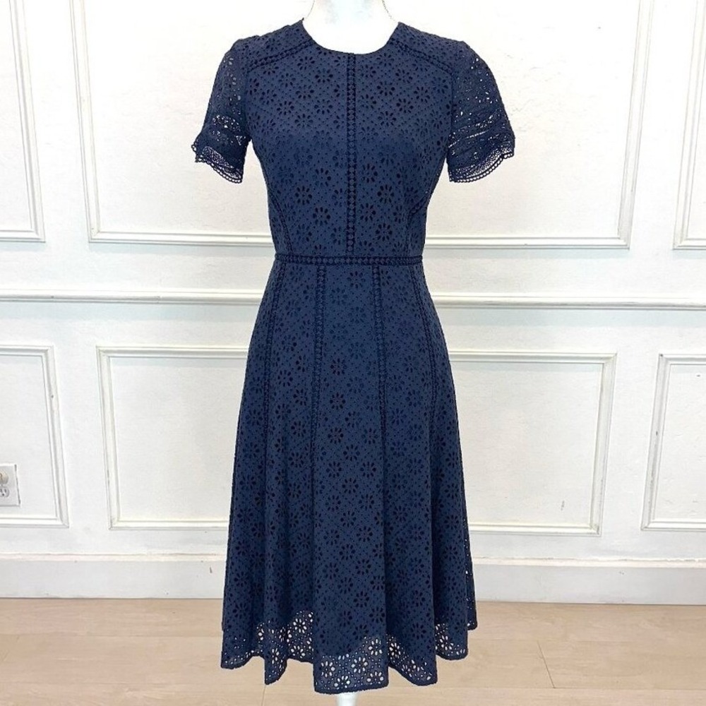 Cremieux Eyelet Lace Dress Women 2 Navy Blue Midi Fit & Flare Cottagecore Preppy